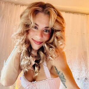 Meet your Posher, Mary Brennan!